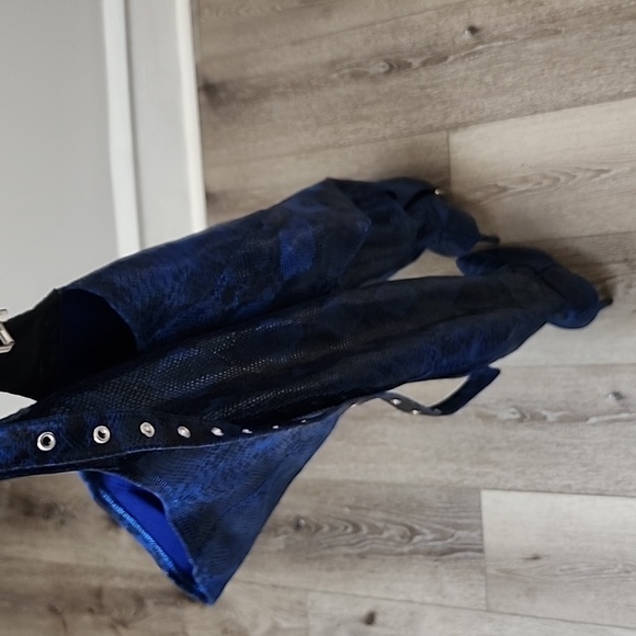 Akira Azalea Wang Westloop Dark Blue Snake boots - Picture 3 of 6